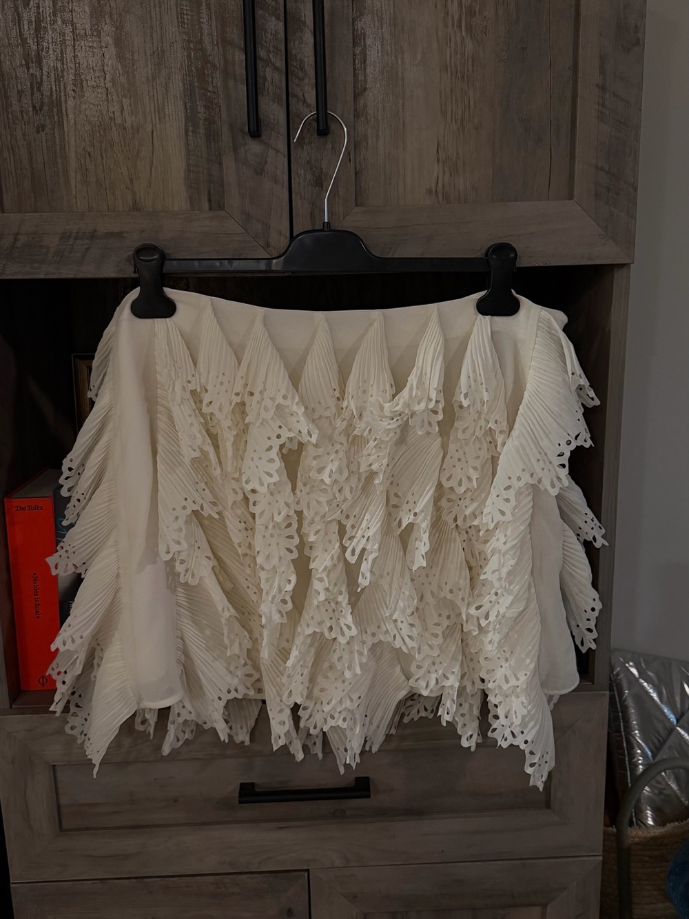 H&M Cream Tiered Eyelet Ruffle Mini Skirt